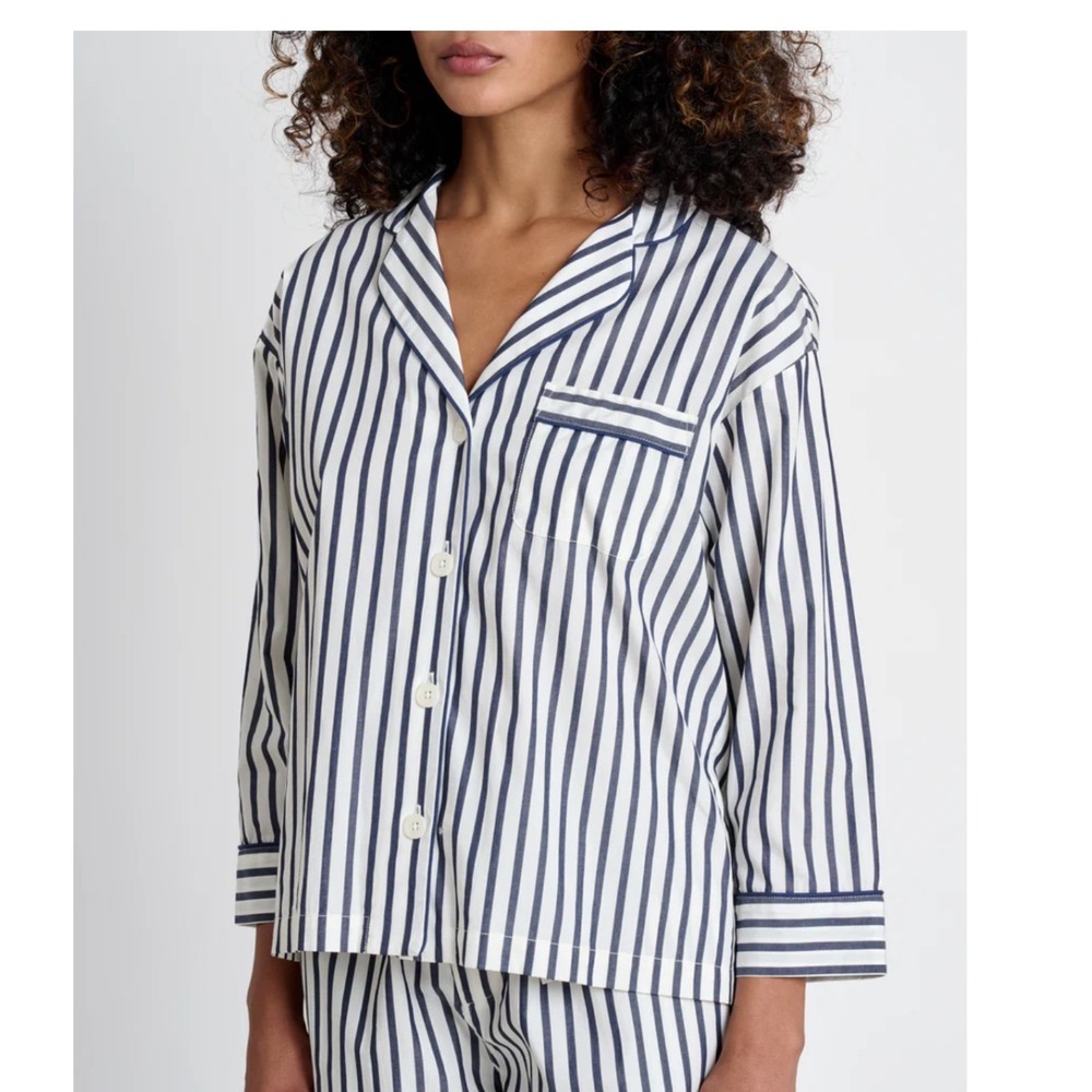 SLEEPY‎ JONES Marina Pajama
TOP ONLY in Navy Breton Stripe Size Small